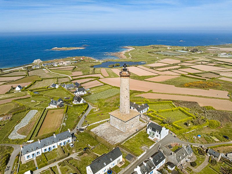 Ile de Batz - Breton Garden and Lighthouse Island