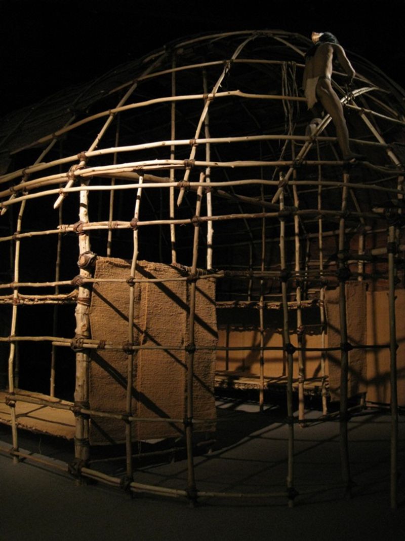 Haudenosaunee Longhouse Construction
