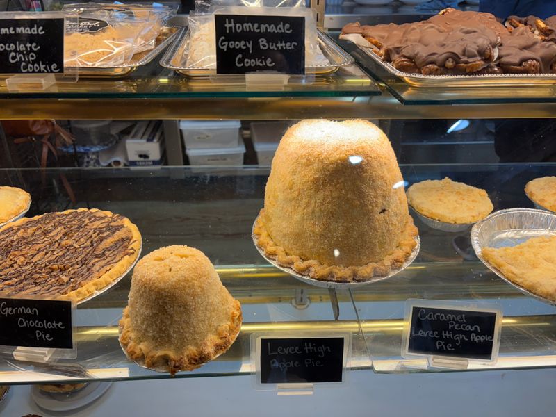 Blue Owl Bakery - Kimmswick, Missouri