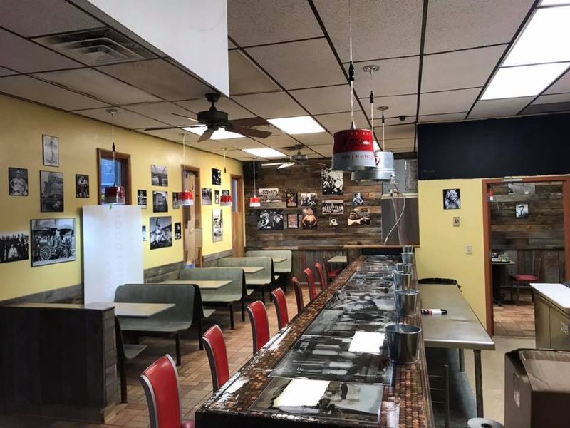 Walzzy’s Hotdogs - Morgantown