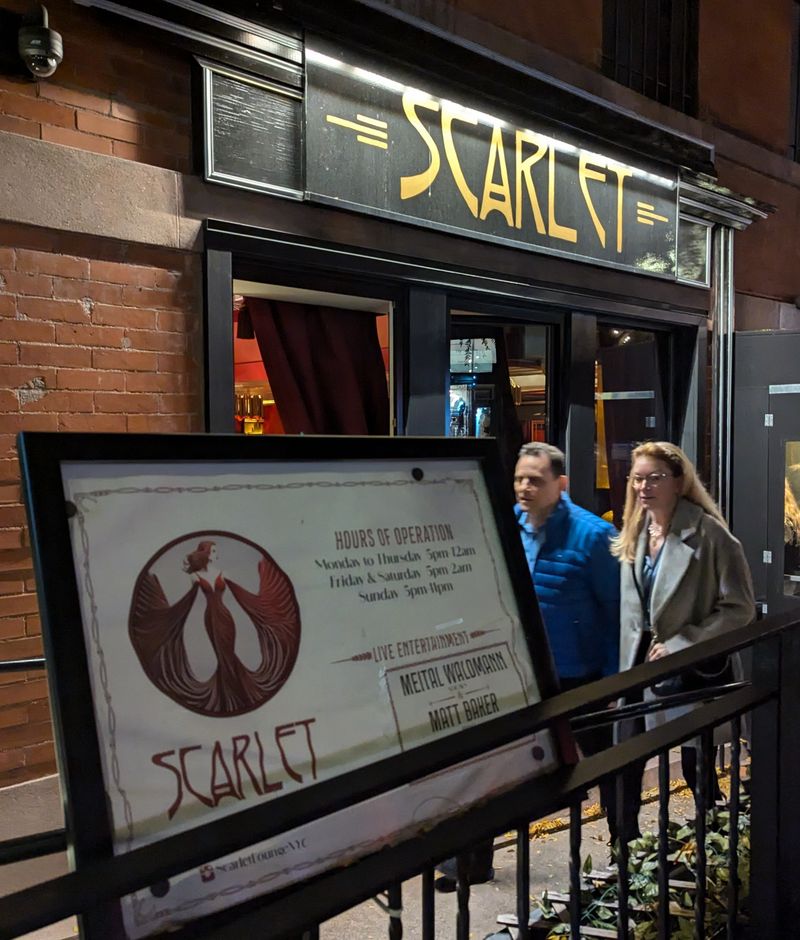 Scarlet Lounge – Michael Imperioli (Upper West Side)