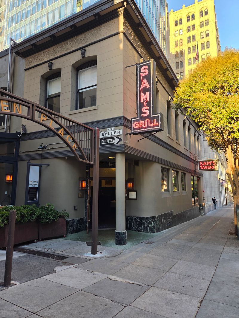 Sam’s Grill & Seafood