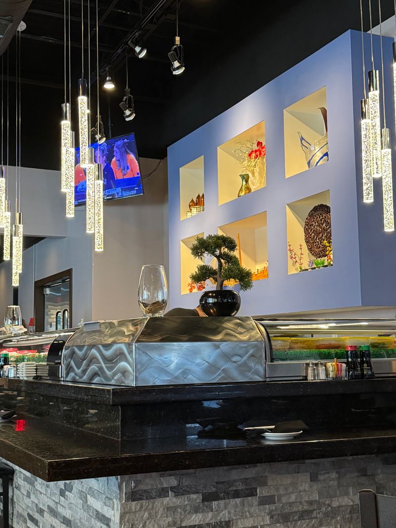 First Impressions and Atmosphere