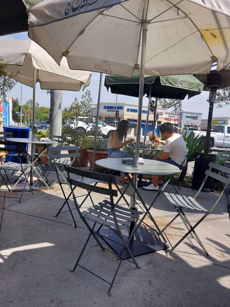 Dune (Atwater Village)