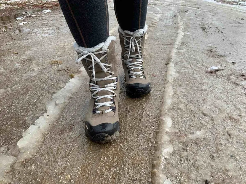 Oboz Bridger Insulated Winter Hiking Boots