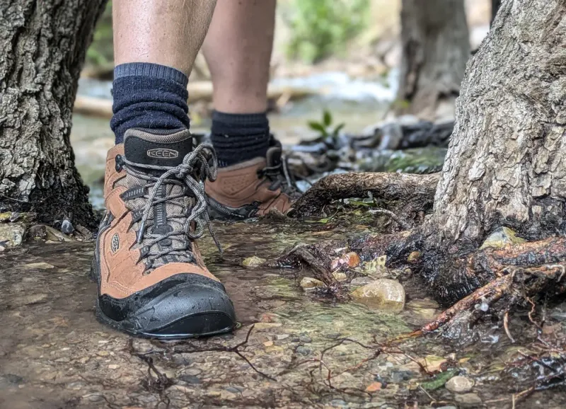 KEEN Targhee IV Mid Waterproof
