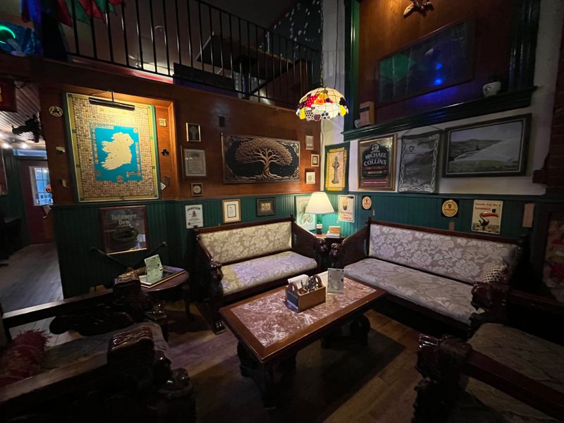 The Monarch Public House – Fountain City, WI