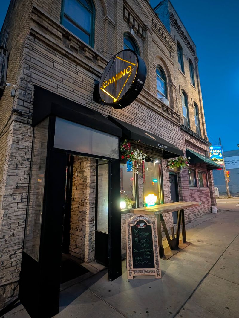 Camino – Milwaukee