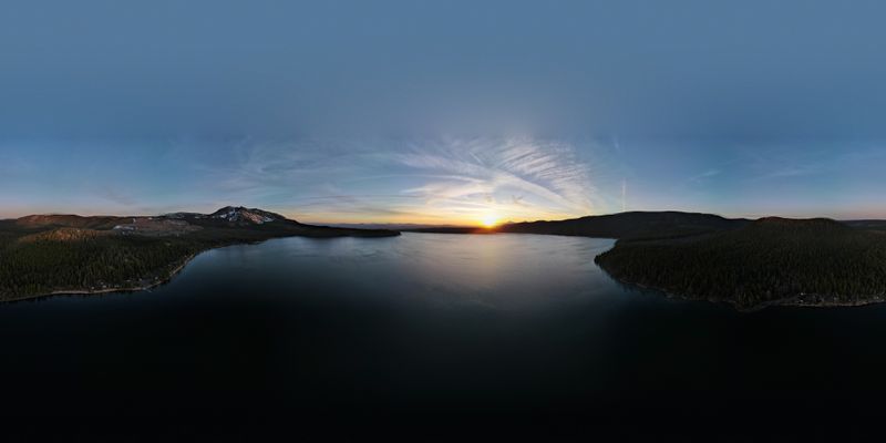 What to Pack for a Cozy Soak