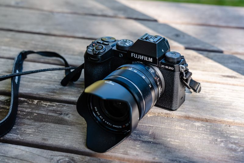 Fujifilm X-S20 with XF 18-55mm