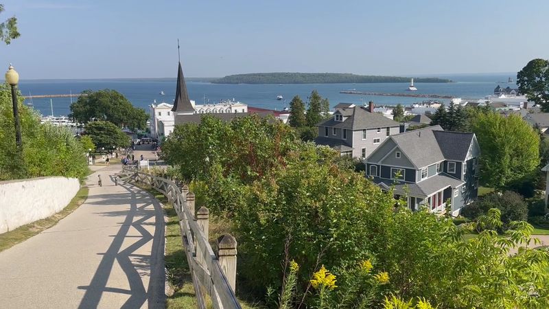 Beyond fudge: fine dining and island charm