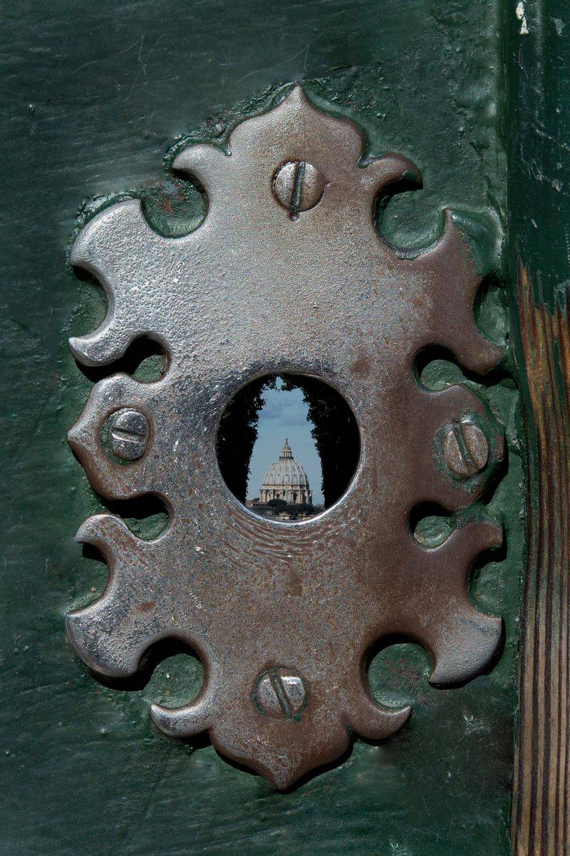 Rome, Italy: St. Peter's Basilica Through a Keyhole (Aventine Keyhole / Knights of Malta)