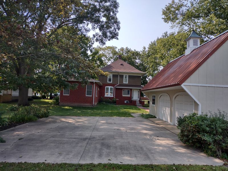 Amish Country Drives Nearby