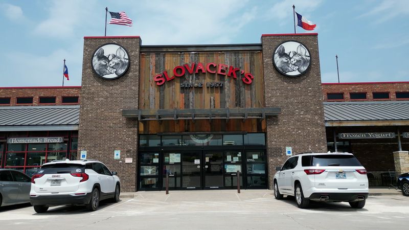 Slovacek's West (West)