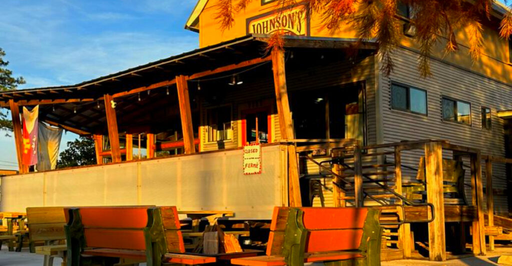 Louisiana Spot Serving Cajun Comfort Food Locals Can’t Get Enough Of
