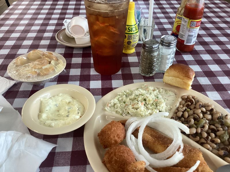 Cornbread Worth the Crumbs