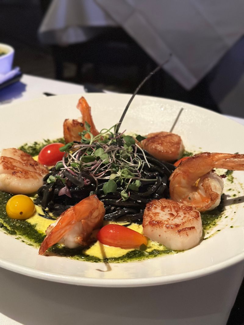 Crab Cakes With Mustard Sauce