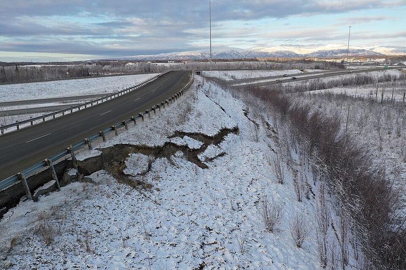 A Major Quake — Details of the Event