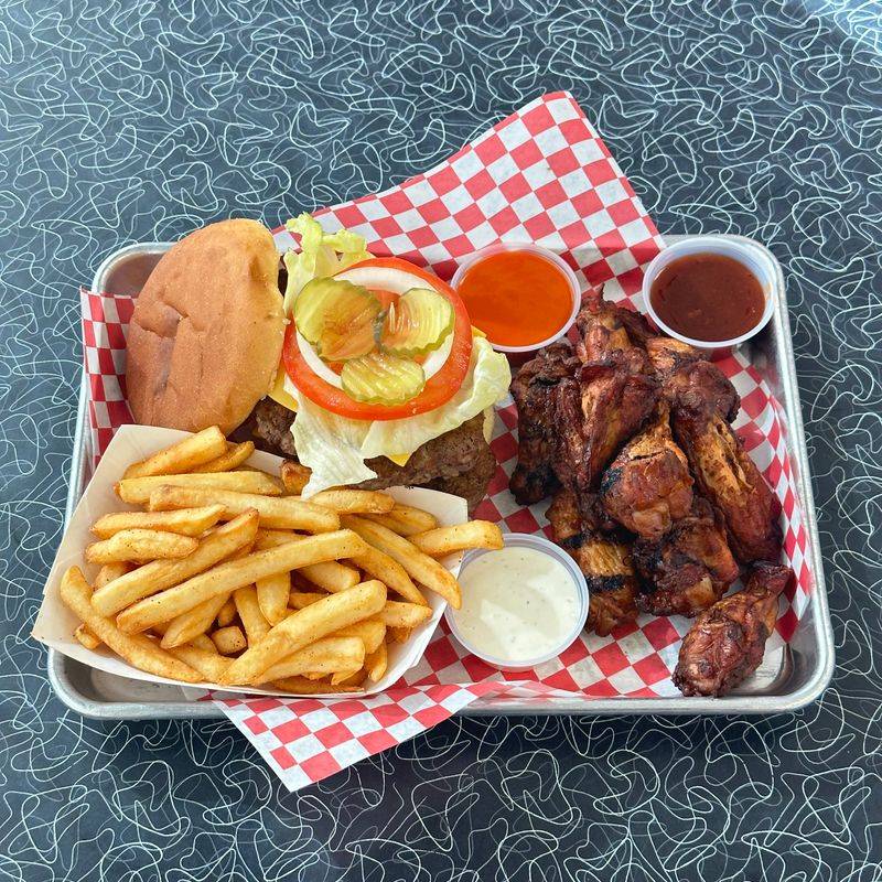 Leatha's Bar-B-Que (Petal)