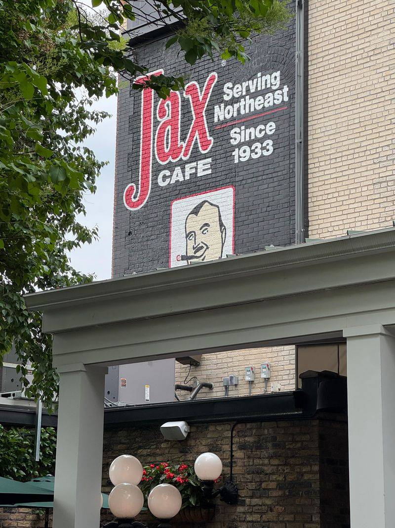 Jax Café (Minneapolis) - A Minneapolis landmark for steaks & seafood