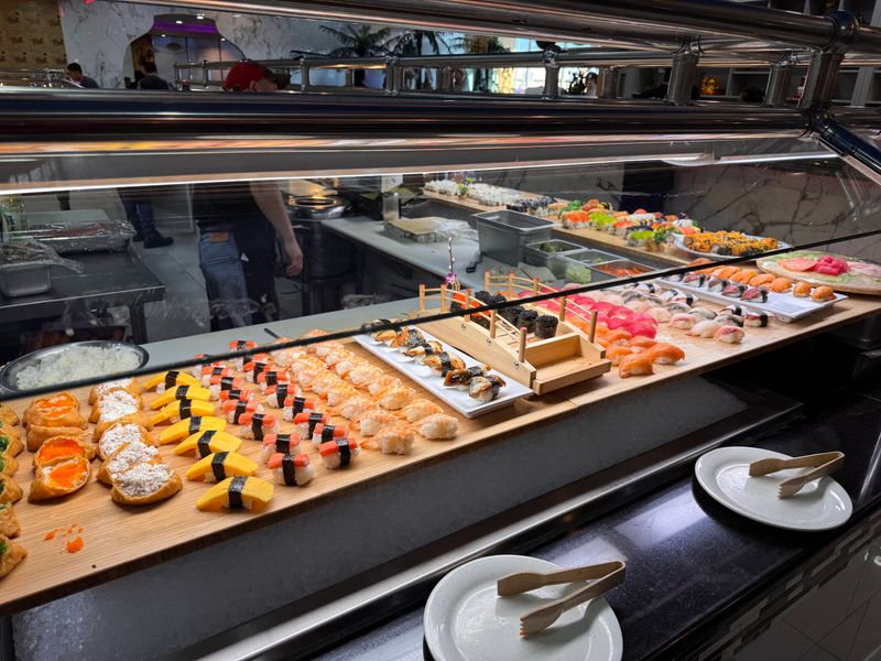 Harbor Seafood Super Buffet — Phoenix, AZ