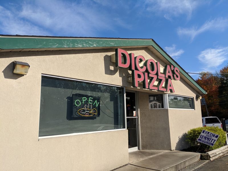 Dicola's Pizza, Washington
