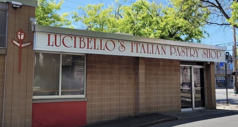 Lucibello's Italian Pastry Shop – New Haven