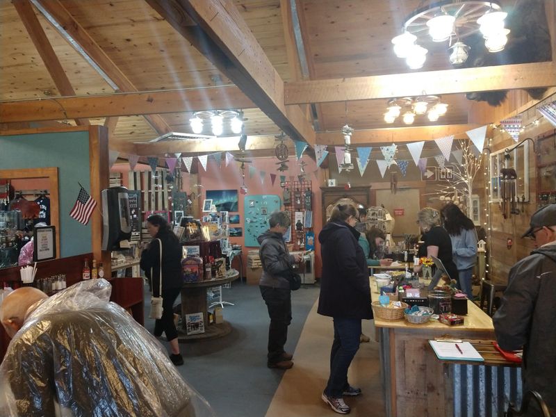 Gold rush ambiance without the kitsch