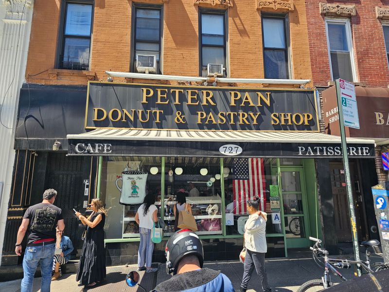 Peter Pan Donut & Pastry Shop