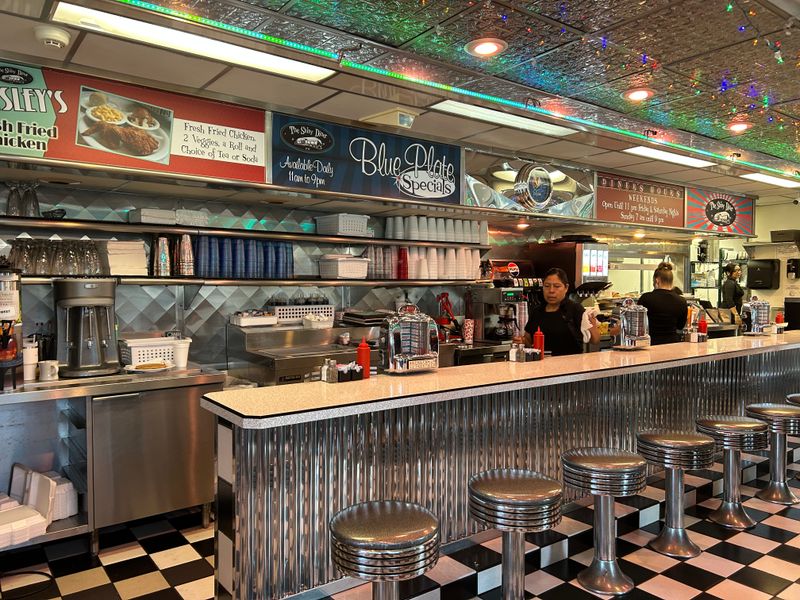 The Shiny Diner – Raleigh