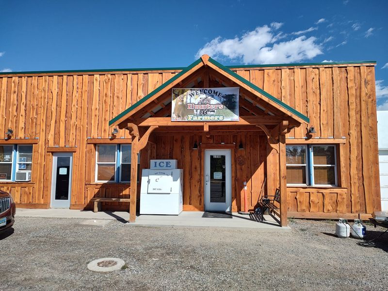 Midvale Bar and Grill - Riverton