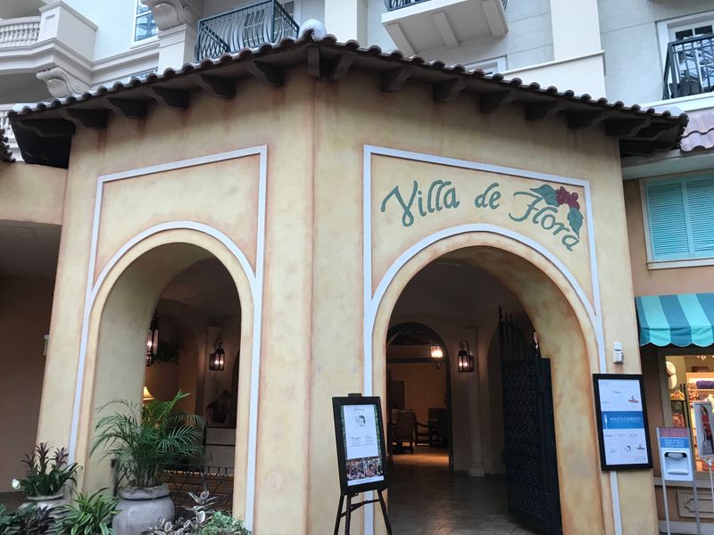 Villa de Flora — Kissimmee, FL