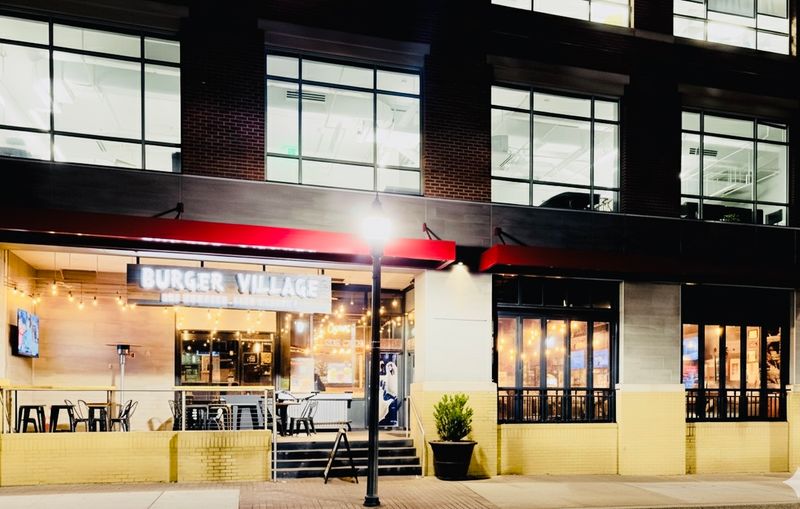 Burger Village – Raleigh