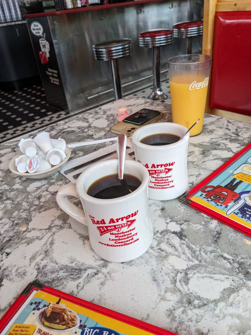 Bottomless Coffee and Friendly Refill Culture