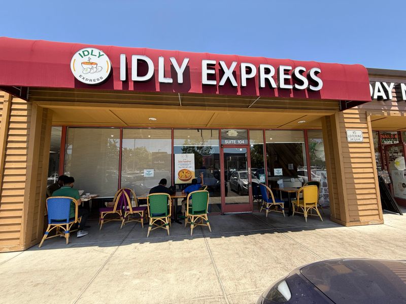 Idly Express (South Indian tiffin café)