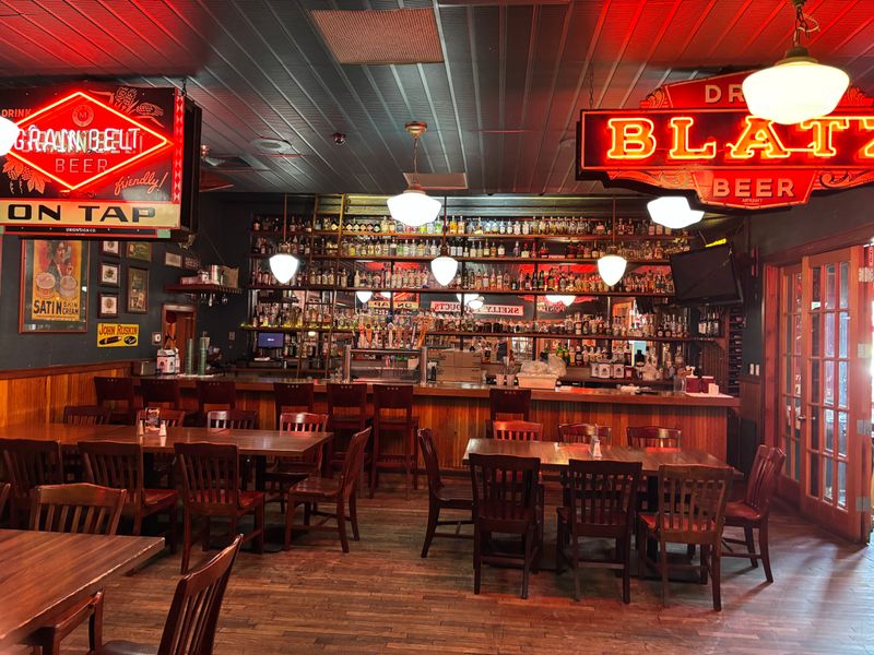Grandma’s Saloon & Grill – Duluth