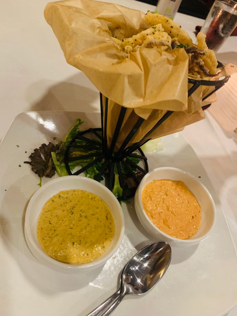 Signature Crab Cakes Appetizer