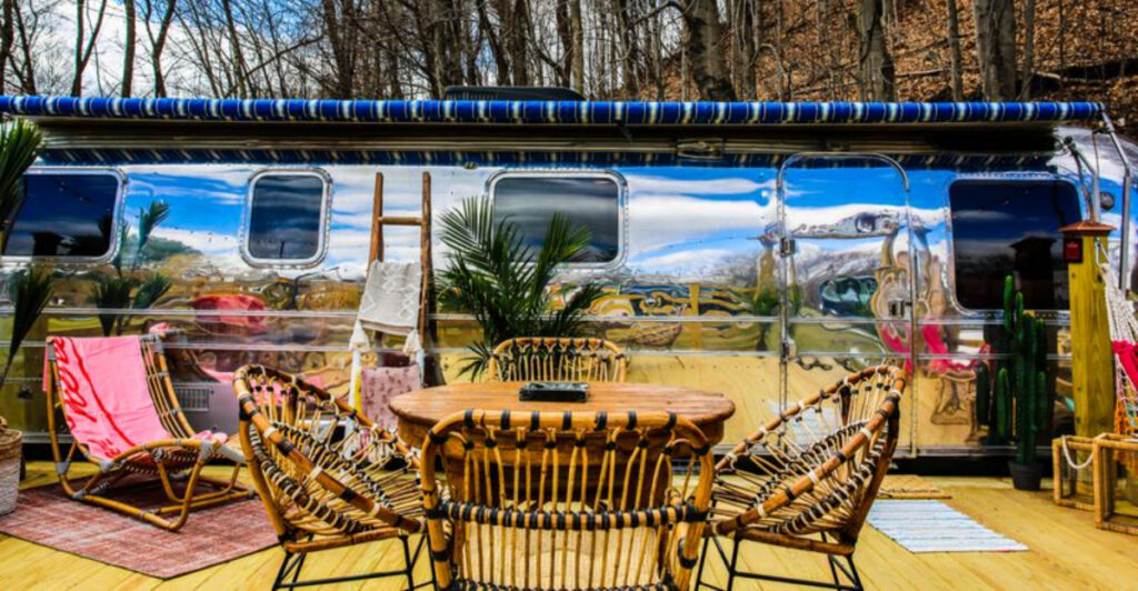 Need a Weekend Reset? Here Are 15 Glamping Spots Across New York