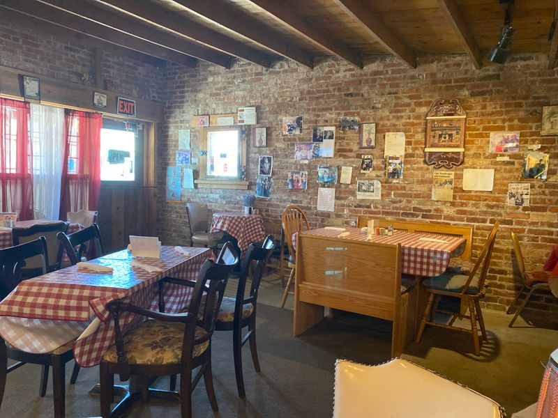 Elisa's House of Pies and Restaurant (Deming)