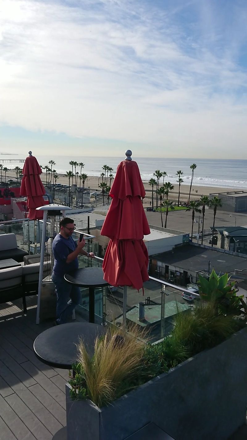 Oceanview Restaurant at Hotel Erwin - Venice Beach