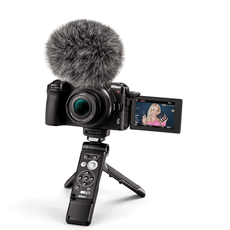 Nikon Z30 – A Tiny Vlogging Machine That's Great for Beginners