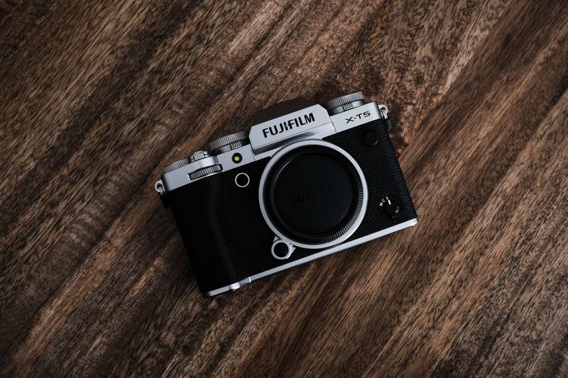 Fujifilm X-T5