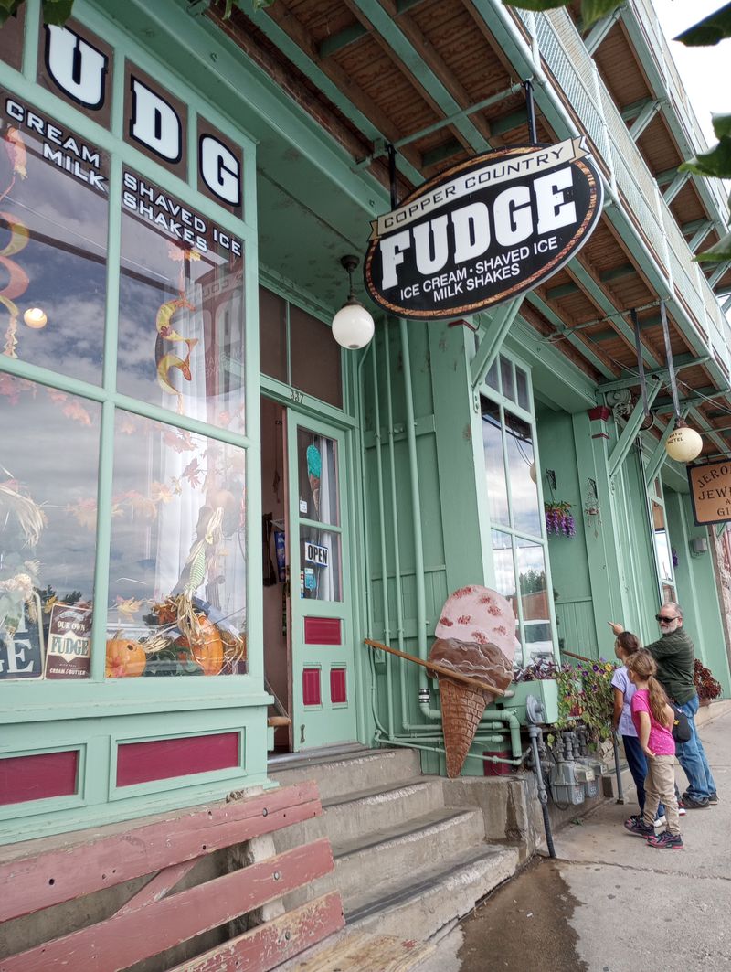 Jerome Christmas & Hot Cocoa Shops