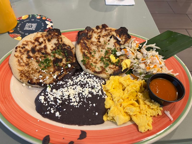 Vaca Frita Pupusas Showcase