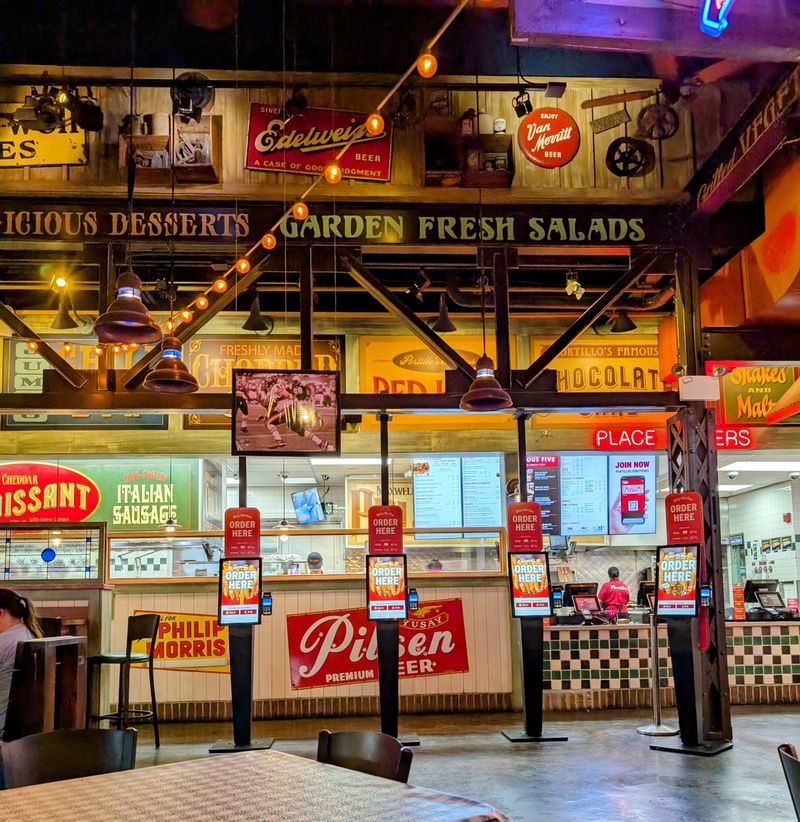 Retro Dine-In Vibes And Friendly Service