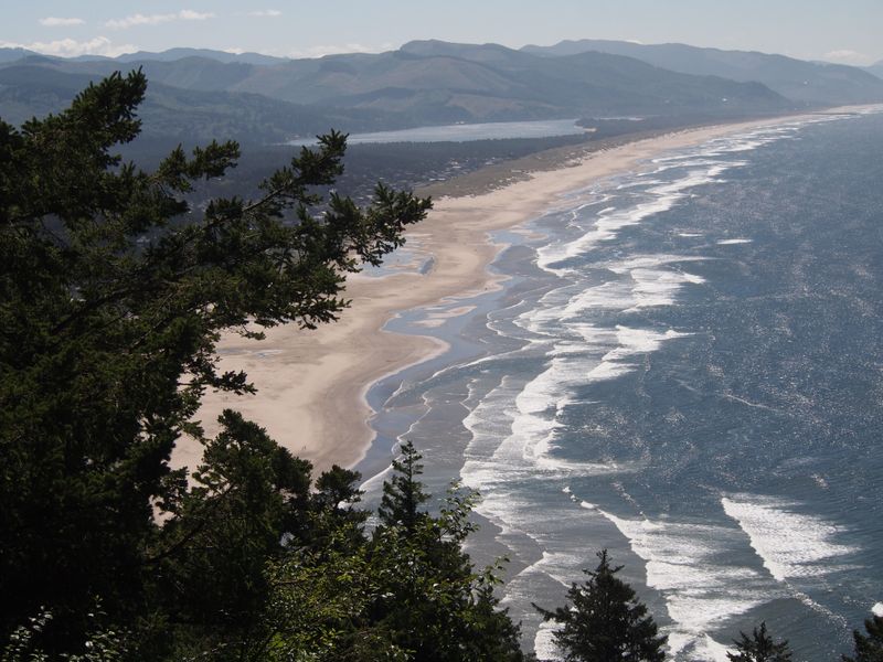 Manzanita, Oregon - A mellow alternative to the busier neighbors