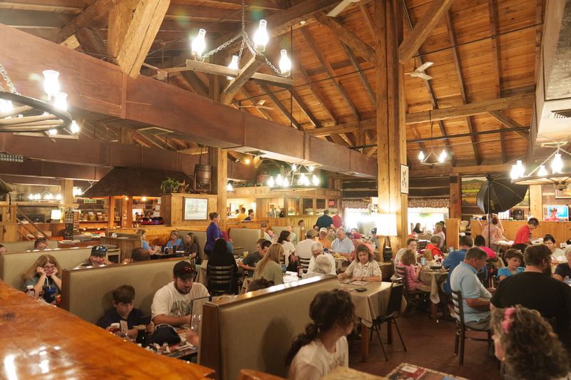 Log Cabin Pancake House – Gatlinburg