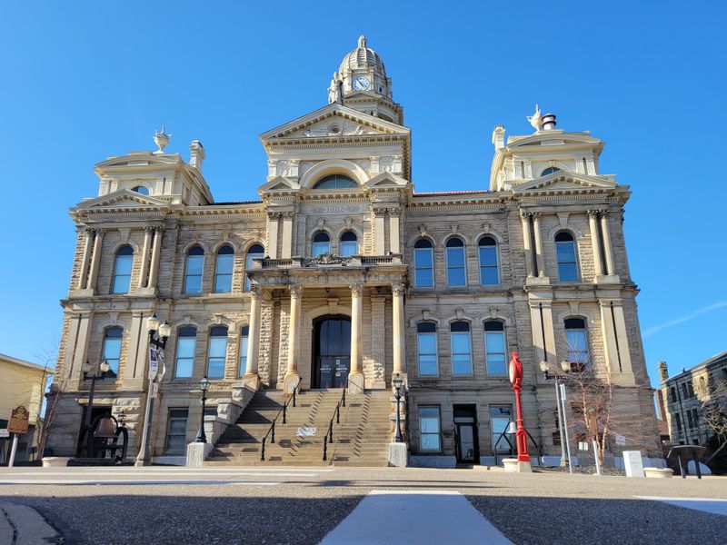 Perfect Midpoint Road-Trip Stop