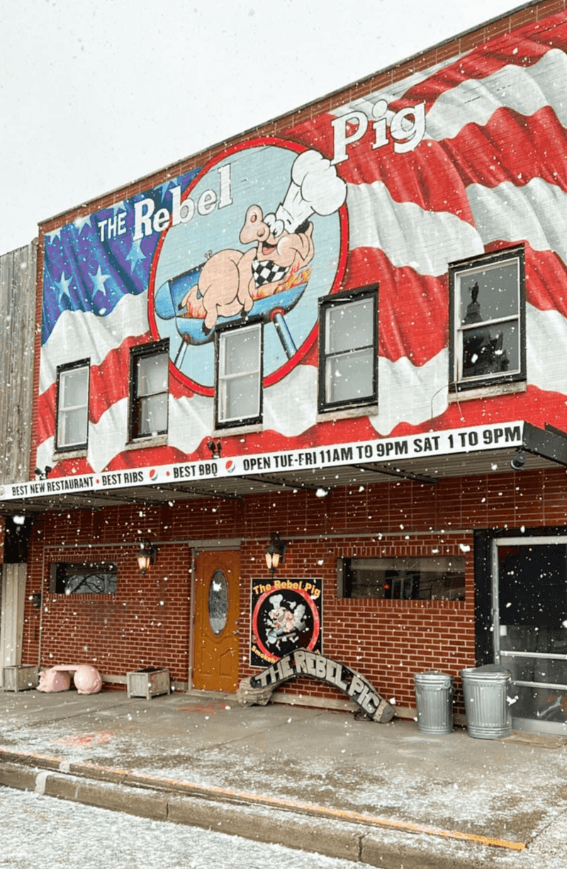The Rebel Pig Smokehouse & Grill – Palmyra