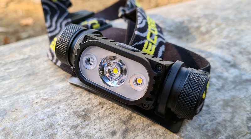 Nitecore HC65 V2